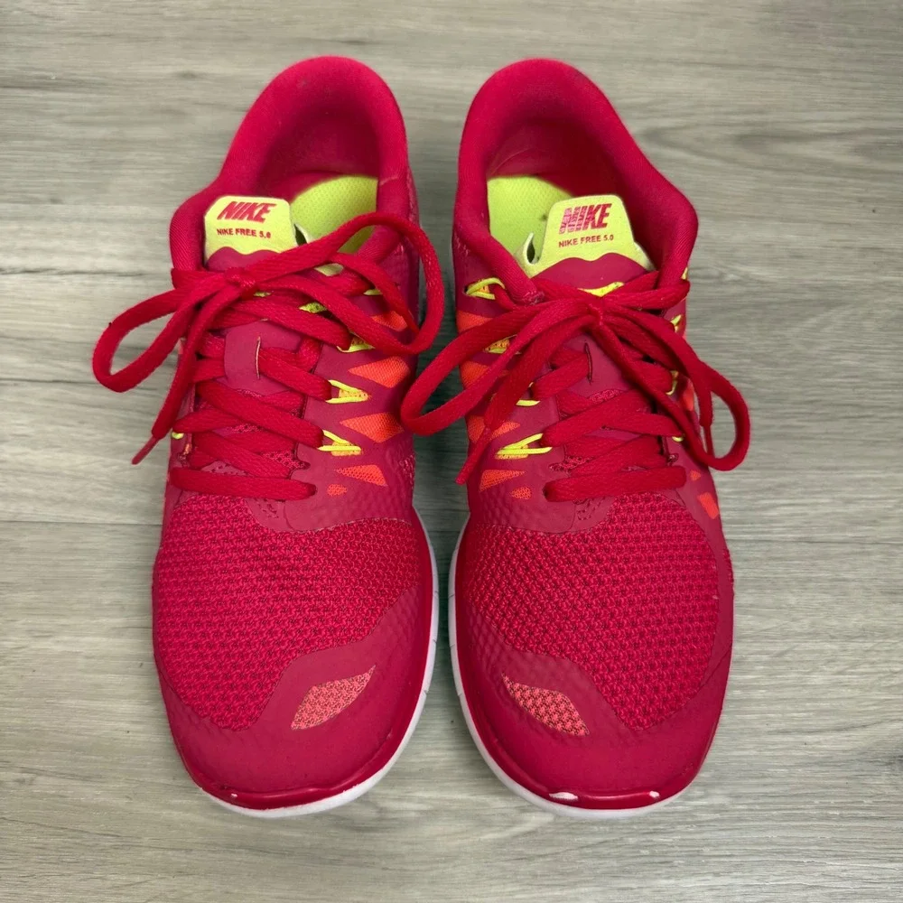 Nike Free 5.0 Running Shoes Sneaker Red Volt Size 7